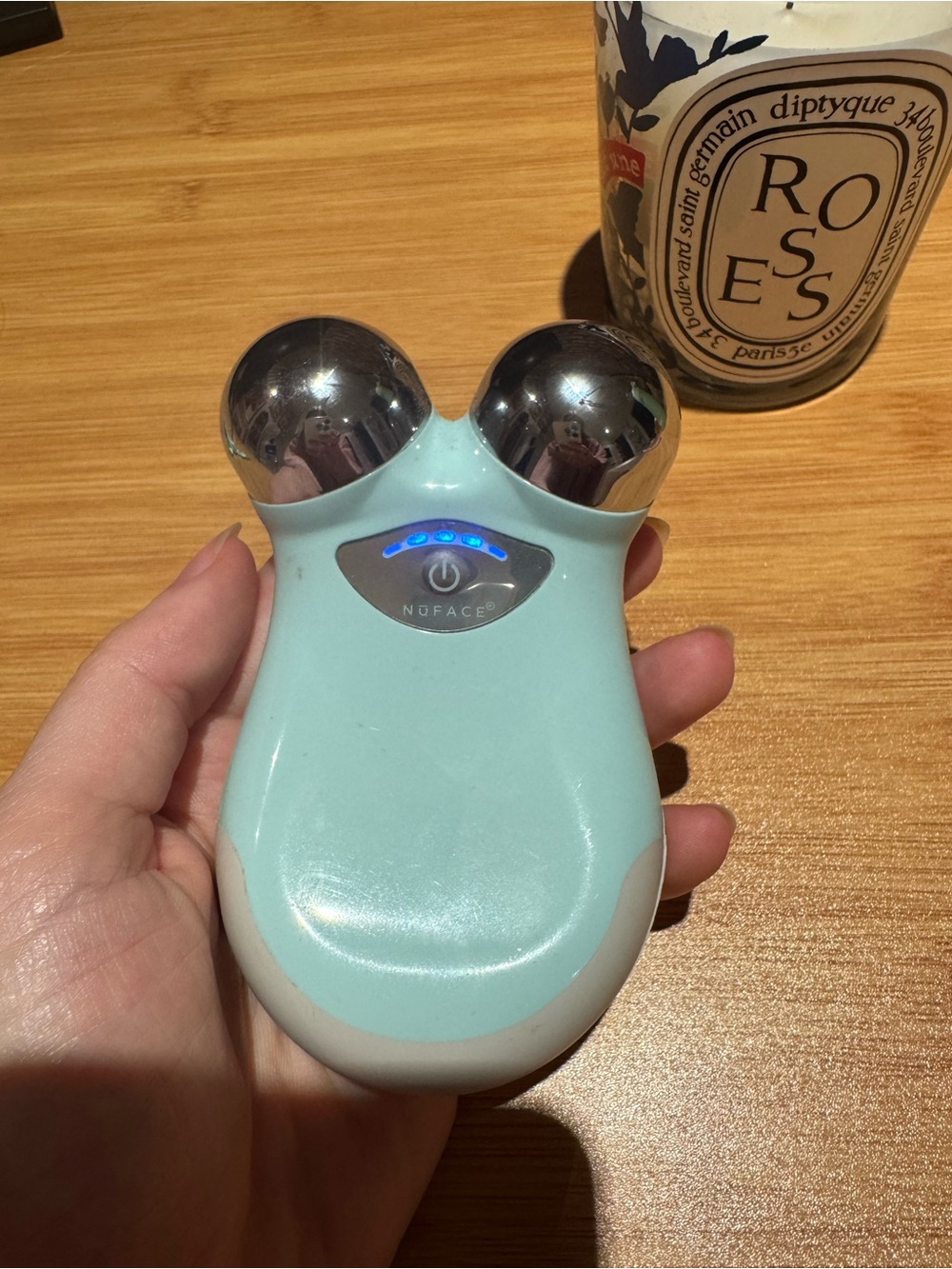 NuFace Microcurrent Facial Toner - Mint